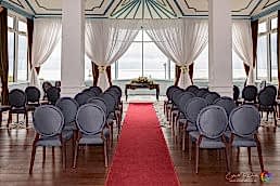 Slieve DOnard Marine Lawn Wedding Photos Emd Media (16)