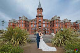 Slieve DOnard Marine Lawn Wedding Photos Emd Media (85)